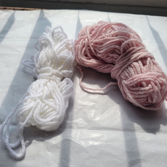 Leftover Yarn Bundle - Picture 2 of 5